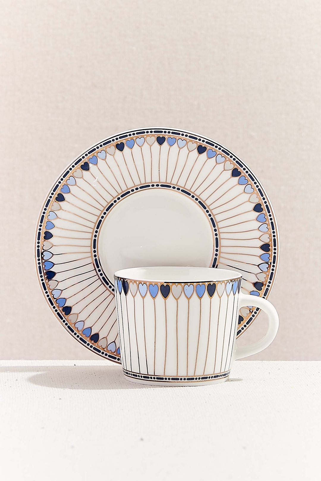 HEARTS PORSELEN ESPRESSO FINCANI